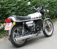 RD400(D) '77